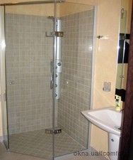 Цельностеклянная душевая кабинка &mdash; Формула комфорта